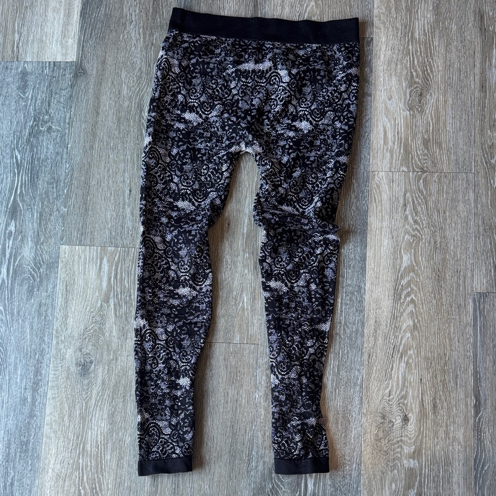 Black Patterned Leggings